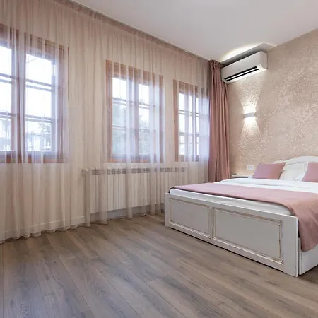 Case de vacanță Divna